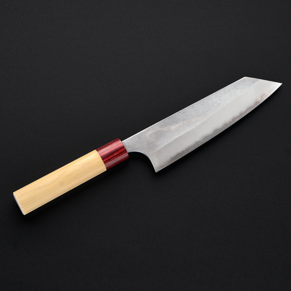 7b18df6802d4b52b71a3ab4def18d41b