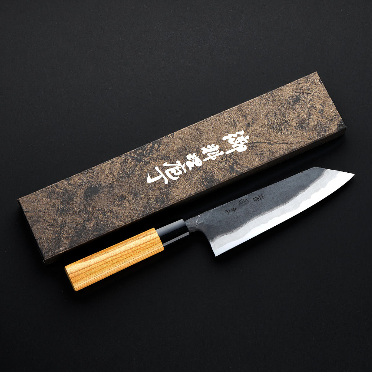 5aee3ed1c464780cefbdea37dc0dec04